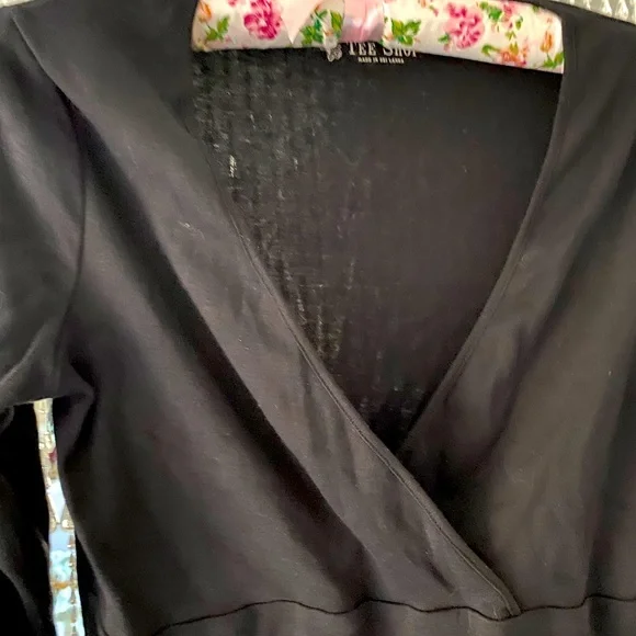 VICTORIA SECRET WRAP FRONT SHIRT NWOT - Picture 2 of 4